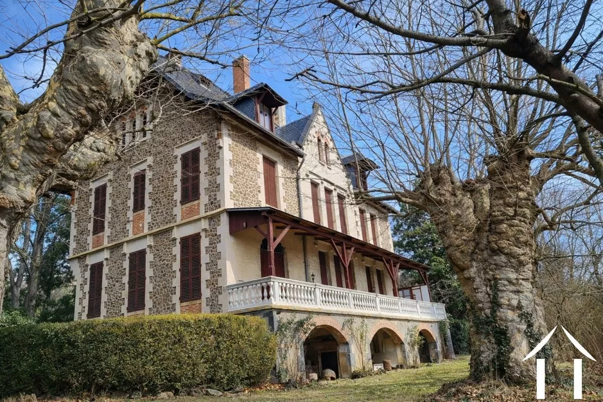 Manoir à vendre perrier, auvergne, AP030071152 Image - 2