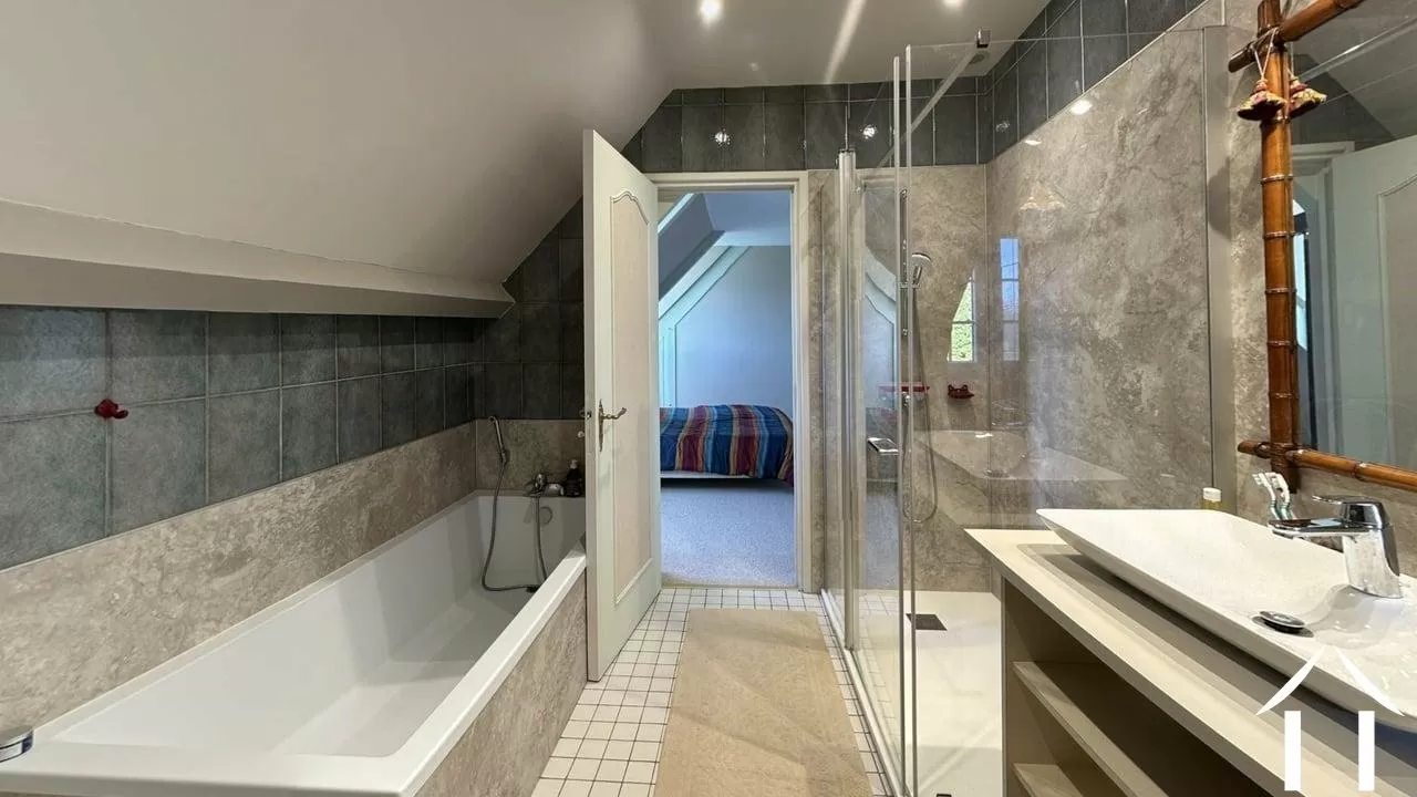 Maison moderne à vendre abrest, auvergne, AP030071160 Image - 6