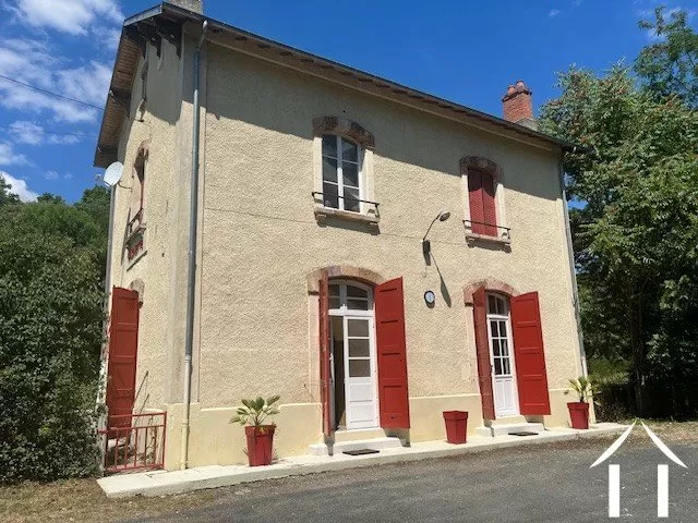 Maison à vendre audes, auvergne, AP030071169 Image - 1