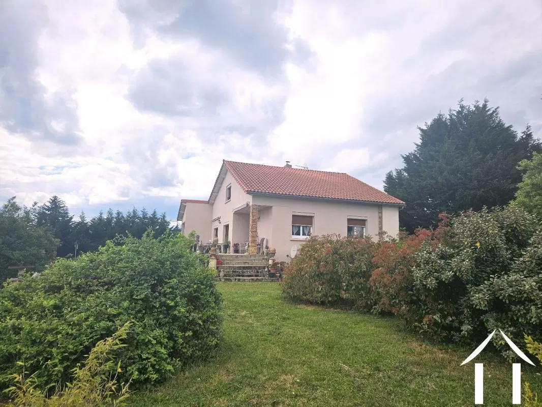 Maison à vendre quinssaines, auvergne, AP030071172 Image - 1