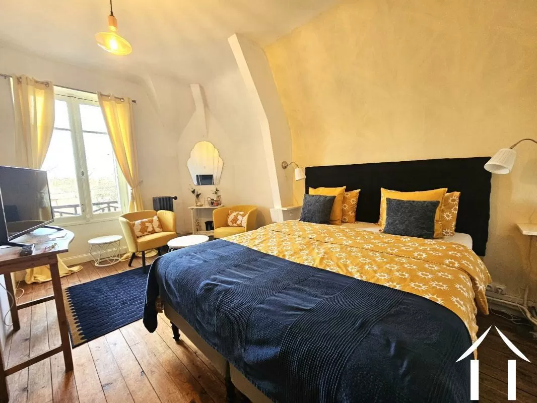 Maison de bourg à vendre cosne d allier, auvergne, AP030071184 Image - 6