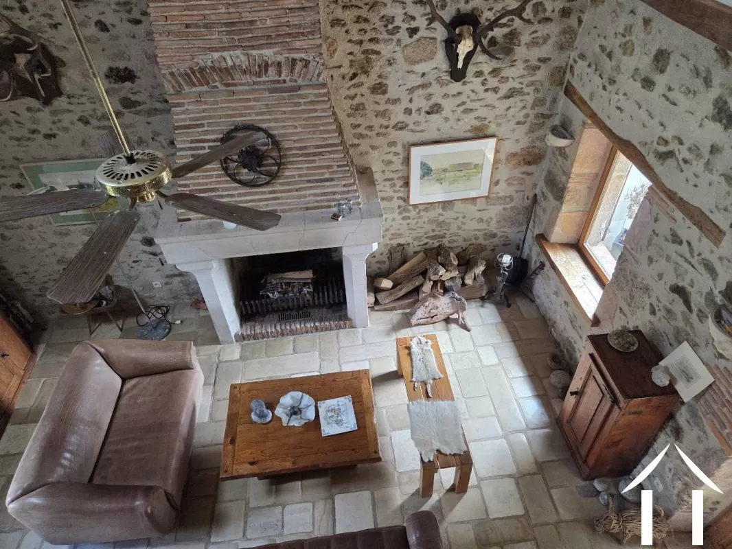 Fermette à vendre st caprais, auvergne, AP030071185 Image - 3