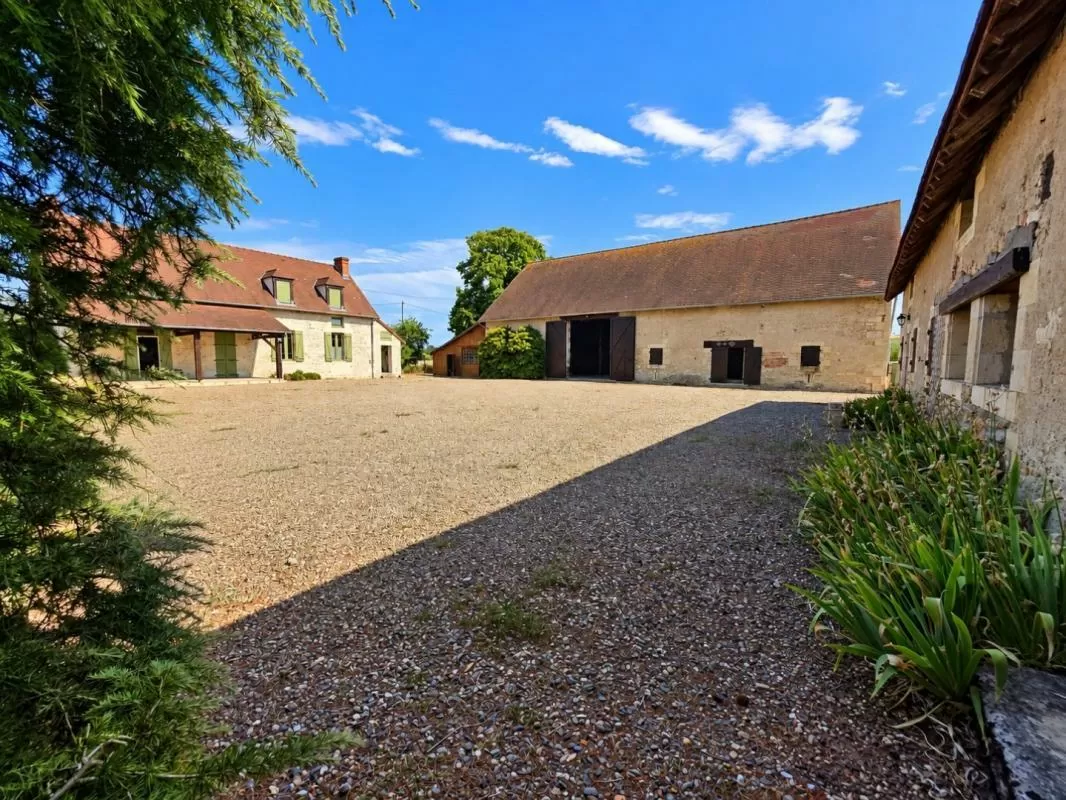 Propriété 1 hectare ++ à vendre sanssat, auvergne, AP030071199 Image - 1
