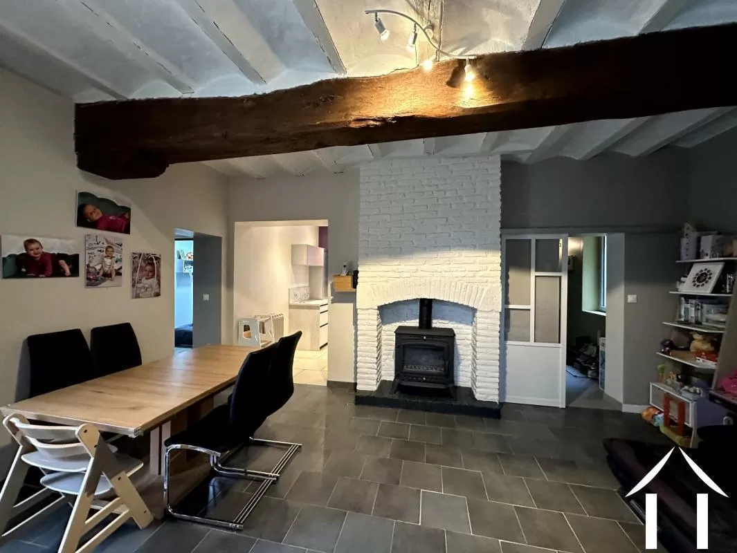 Château à vendre neuilly le real, auvergne, AP030071200 Image - 2