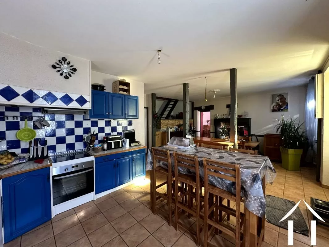 Maison à vendre louchy montfand, auvergne, AP030071201 Image - 2
