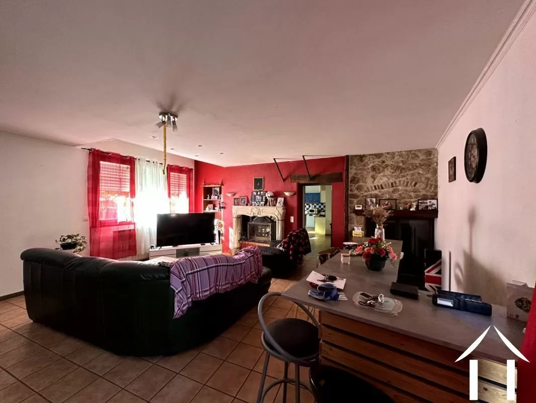 Maison à vendre louchy montfand, auvergne, AP030071201 Image - 4