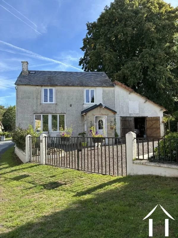 Maison à vendre briffons, auvergne, AP030071202 Image - 1