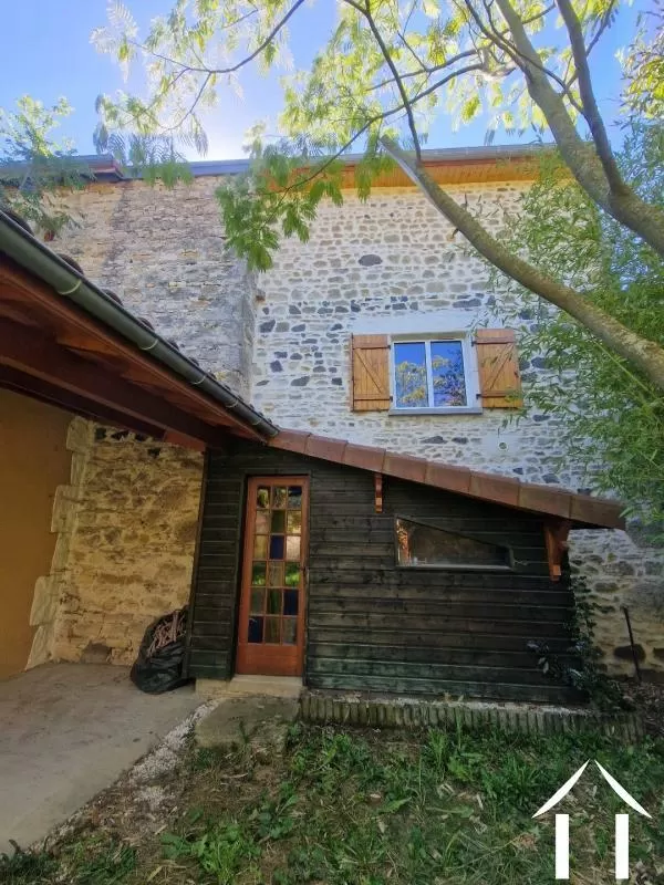 Maison en pierre à vendre ludesse, auvergne, AP030071204 Image - 1