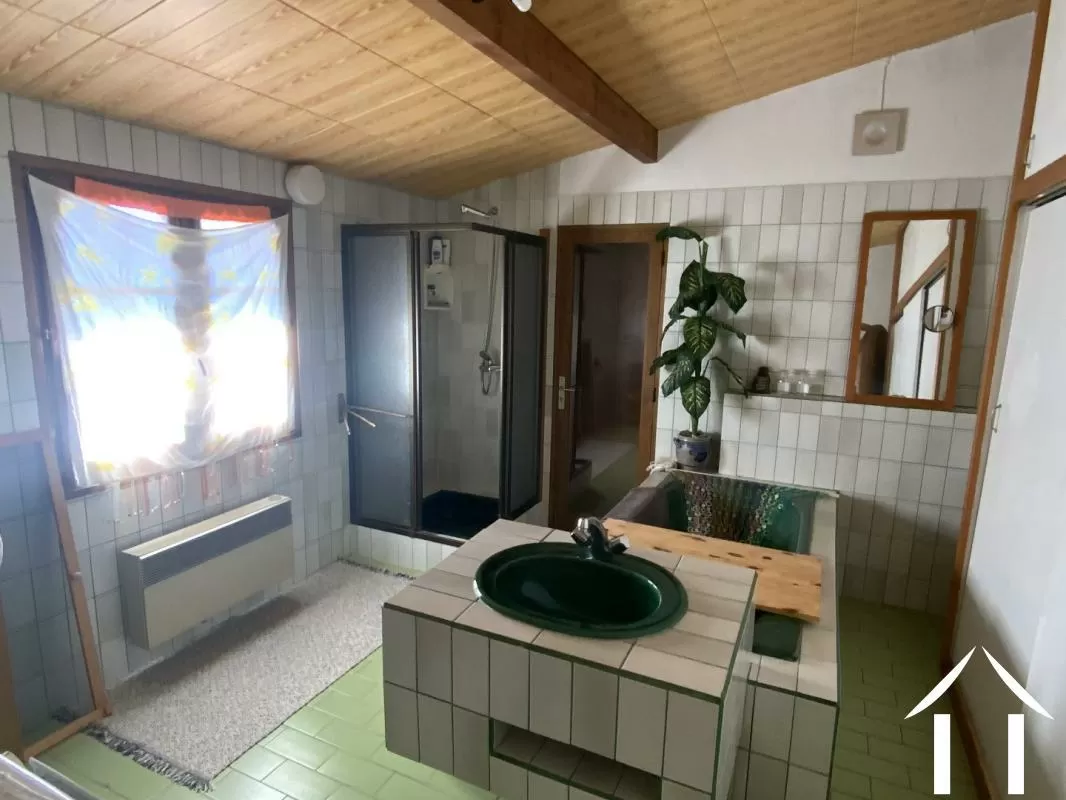 Maison en pierre à vendre st genes la tourette, auvergne, AP030071206 Image - 10