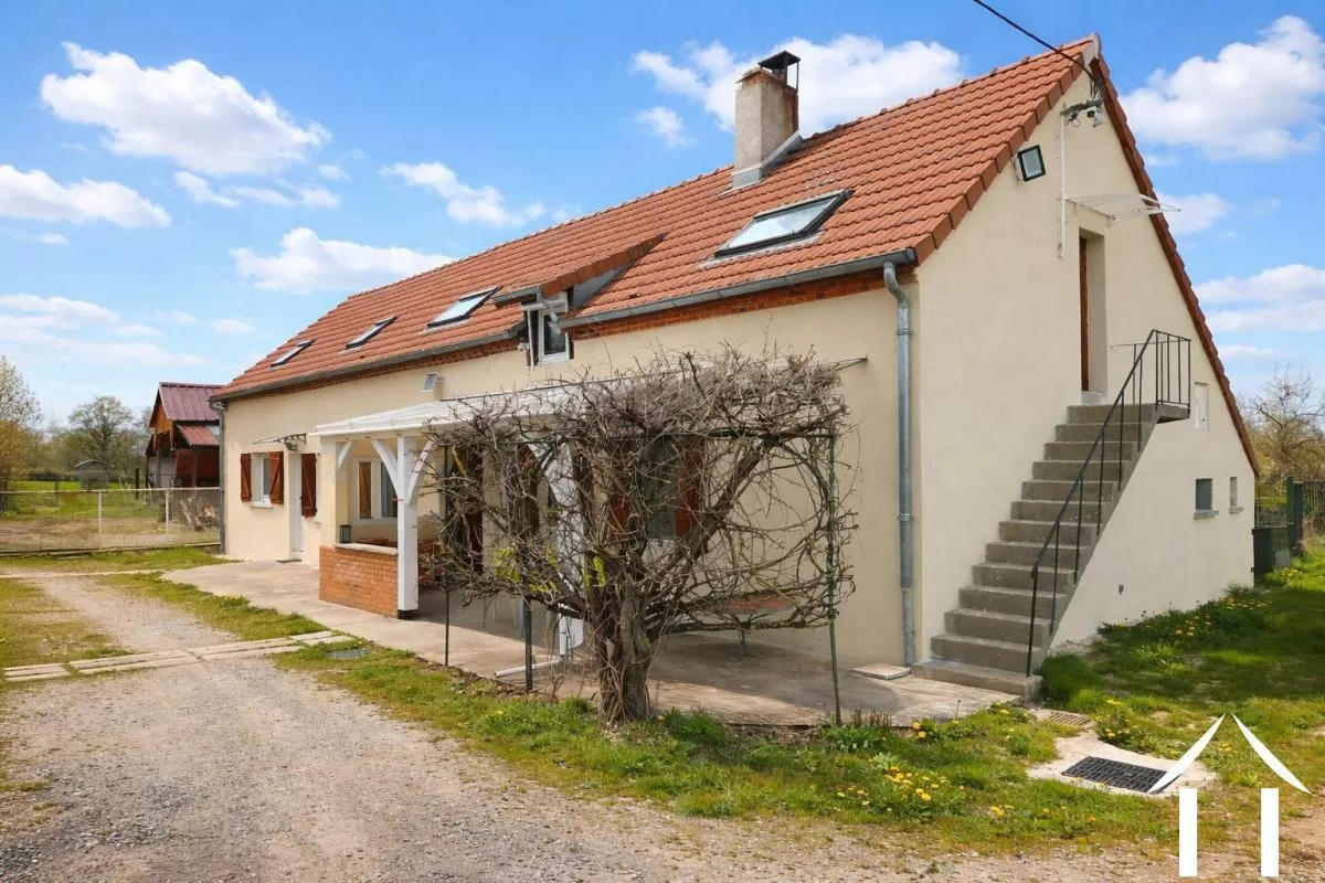 Ferme équestre à vendre sauvagny, auvergne, AP03007997 Image - 2