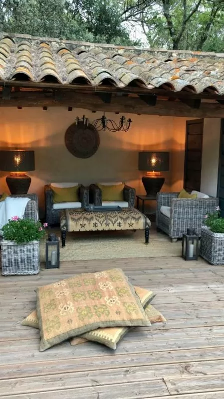 Propriété 1 hectare ++ à vendre uchaux, provence-alpes-côte d'azur, EG11-2548 Image - 9