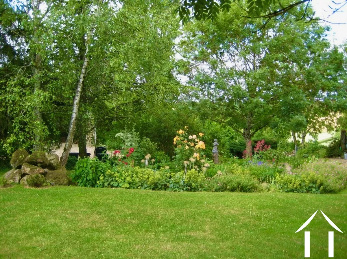 Maison avec gite à vendre bouhy, bourgogne, LB5078N Image - 21