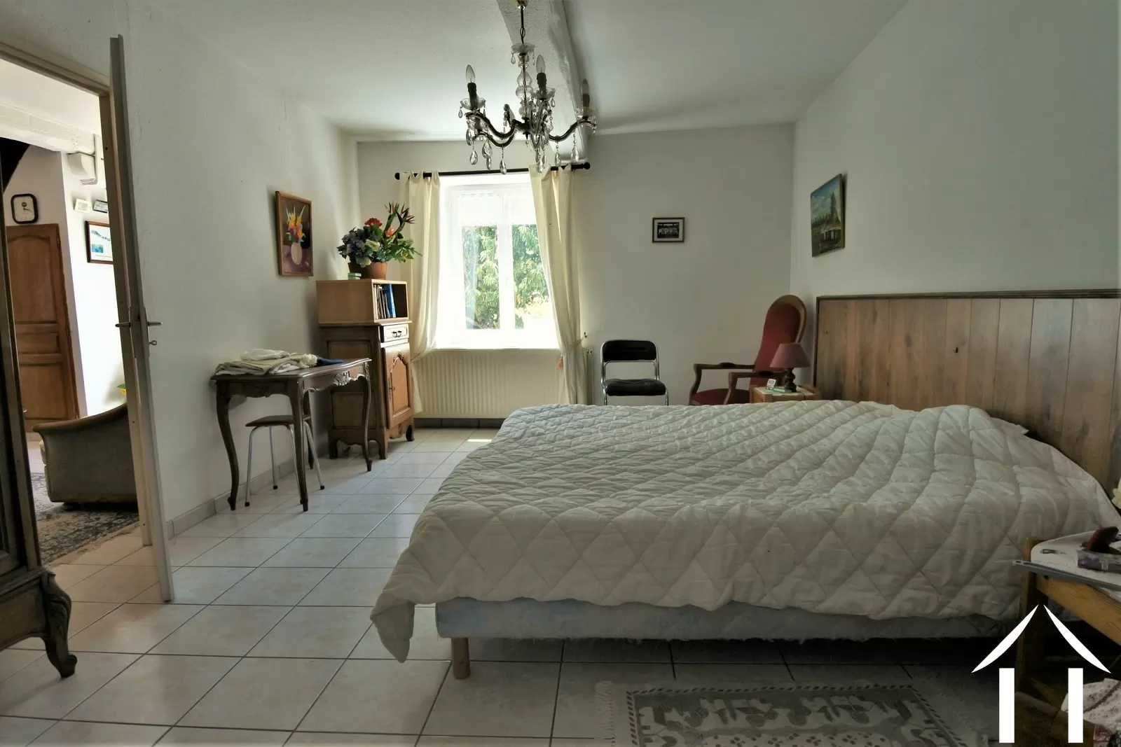 Complex avec gîtes à vendre cluny, bourgogne, JP5150S Image - 11