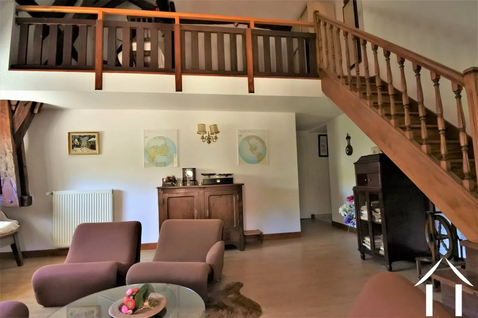 Complex avec gîtes à vendre cluny, bourgogne, JP5150S Image - 16