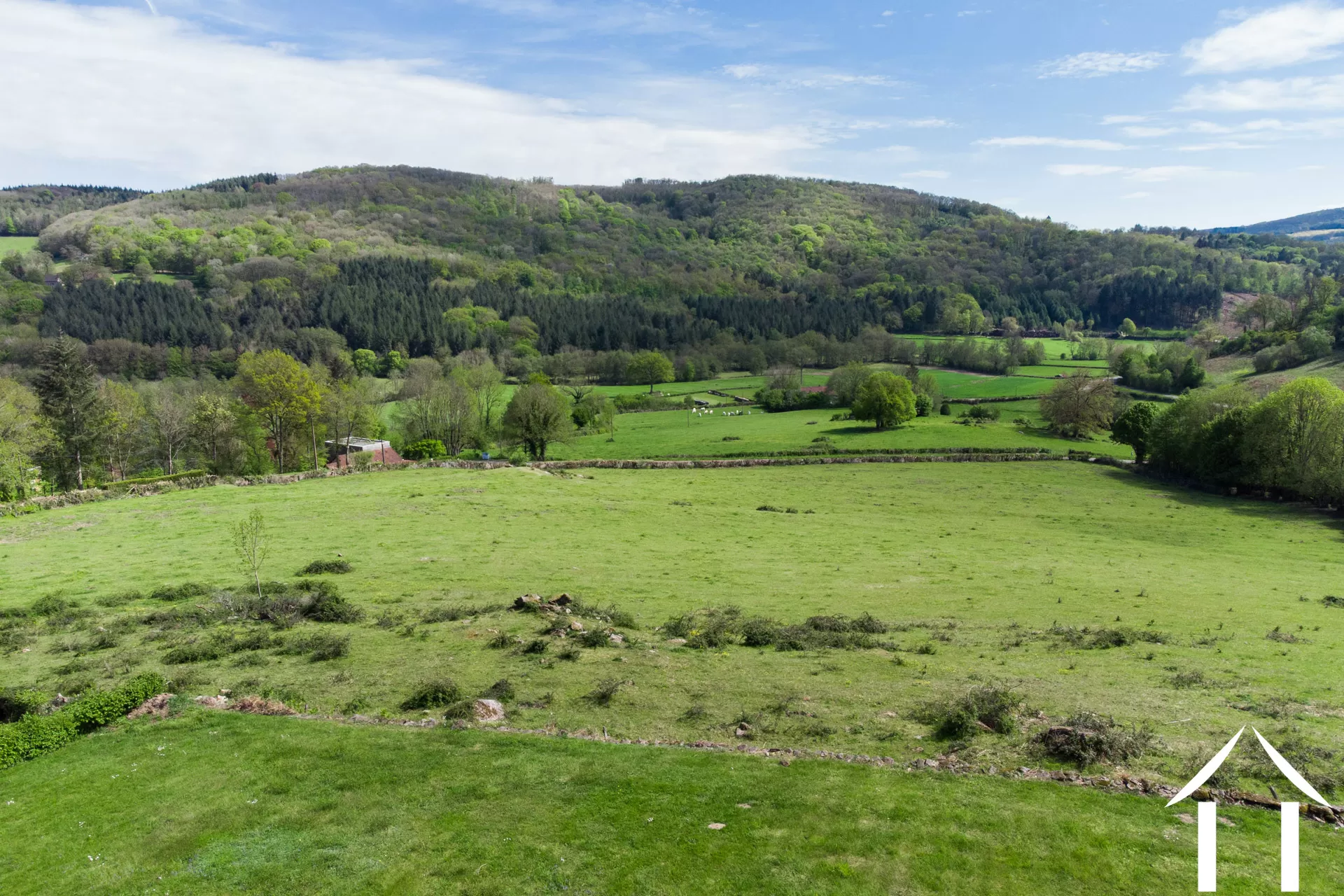 Vue sur la vallée depuis le salon