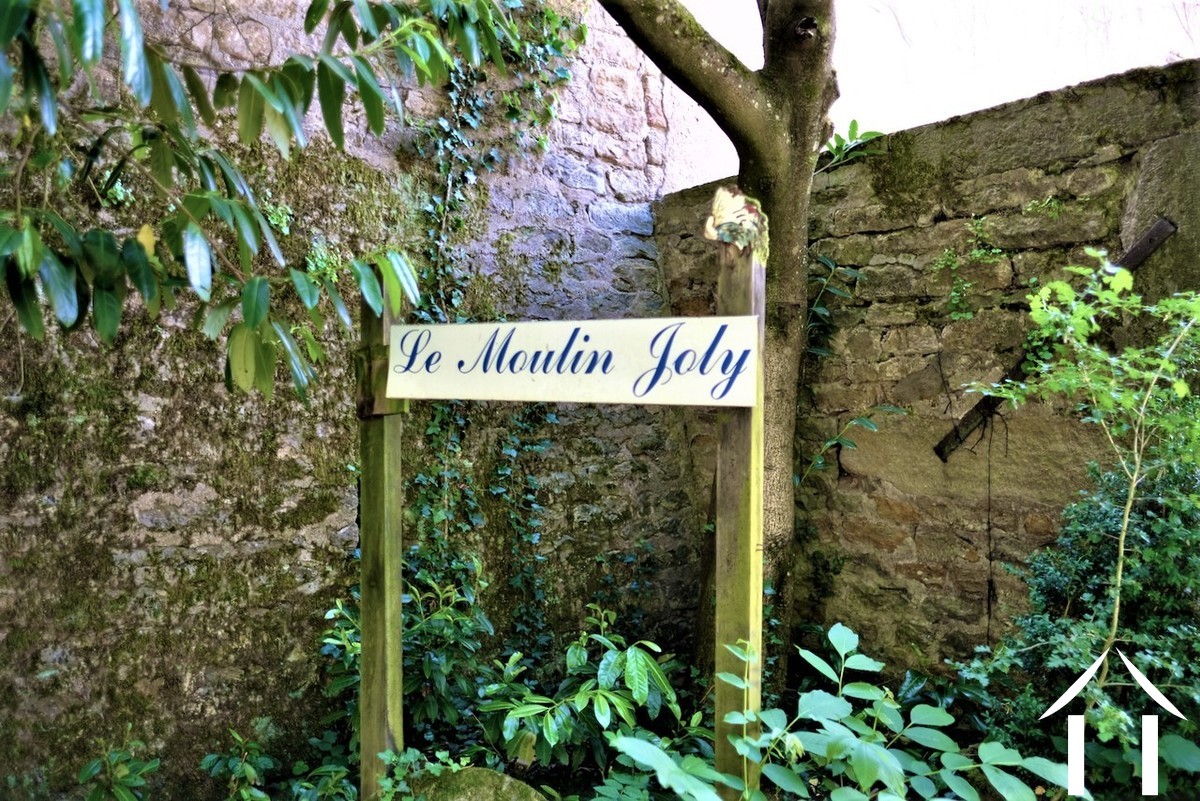 Le Moulin Joly