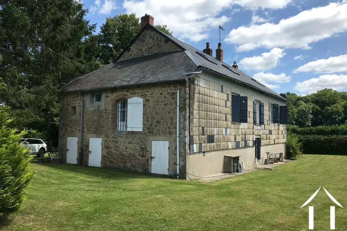 Maison en pierre à vendre arleuf, bourgogne, CvH5323L Image - 11