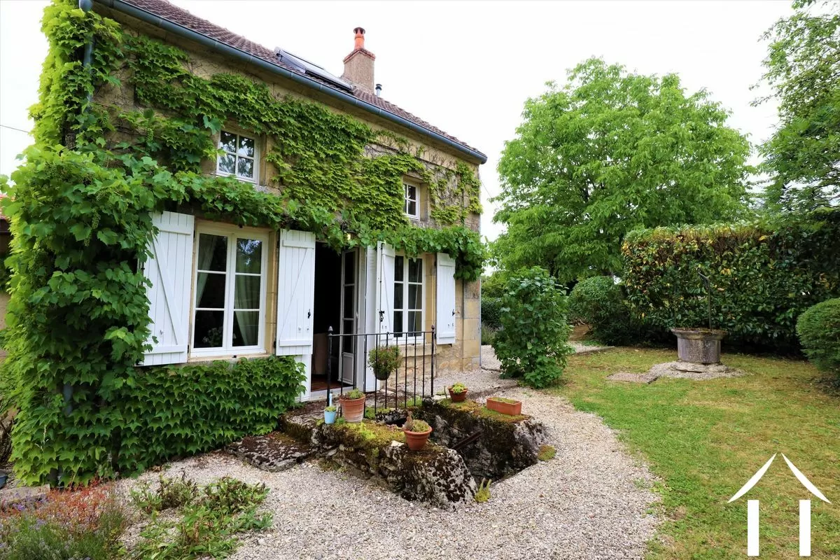 Maison à vendre dompierre sur hery, bourgogne, CVH5315M Image - 1