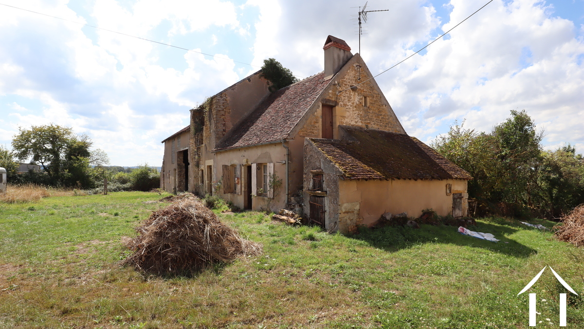 Maison à vendre corbigny, bourgogne, CvH5455L Image - 1