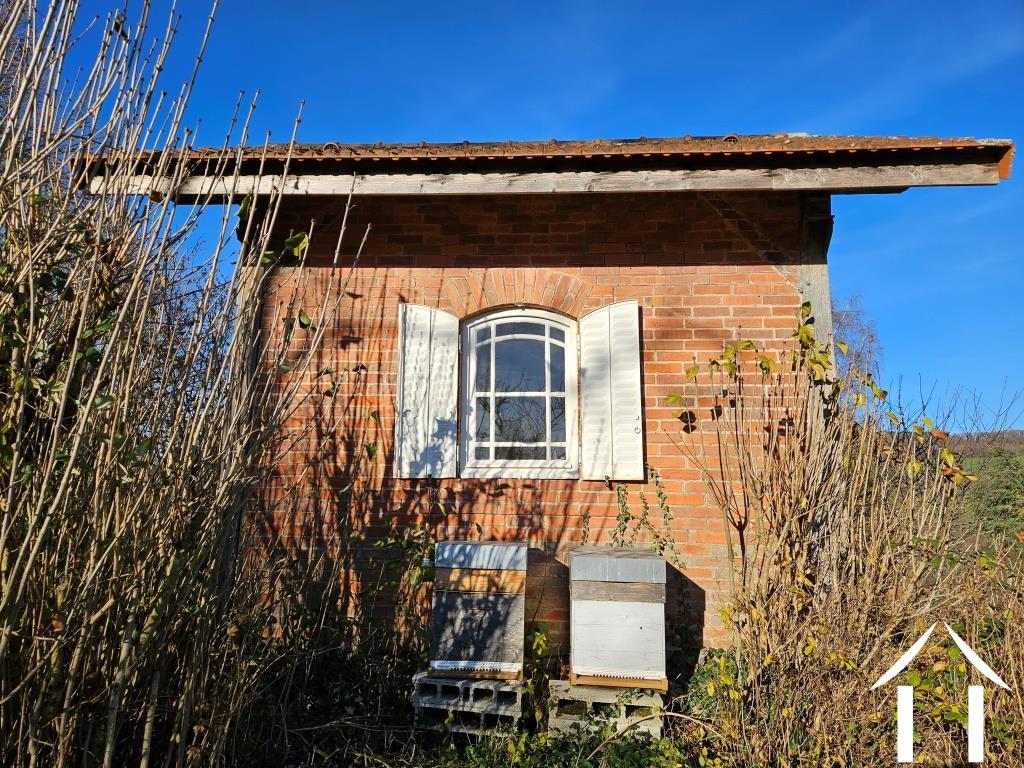 Arrière de la Folie