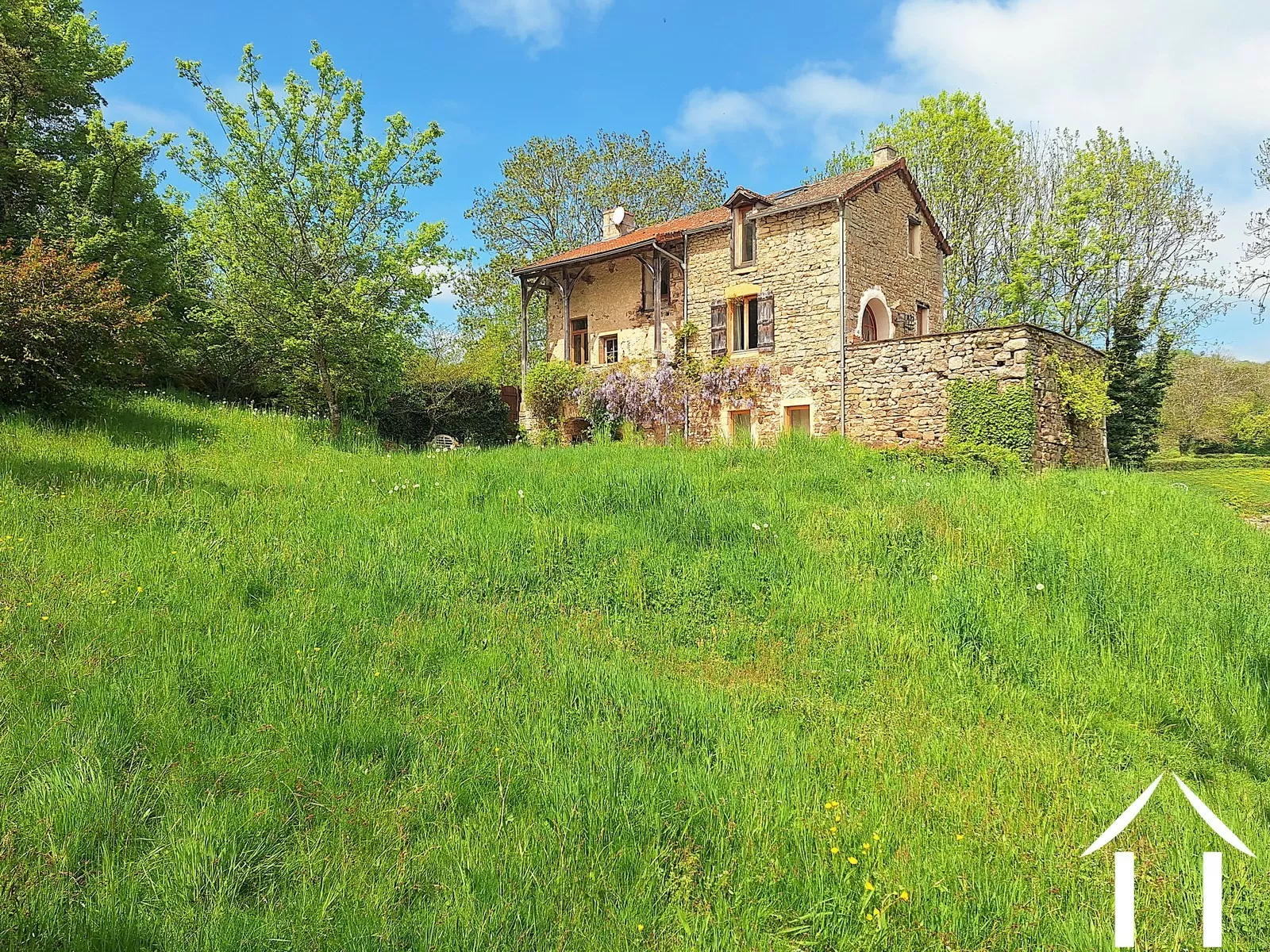 Côté sud de la maison