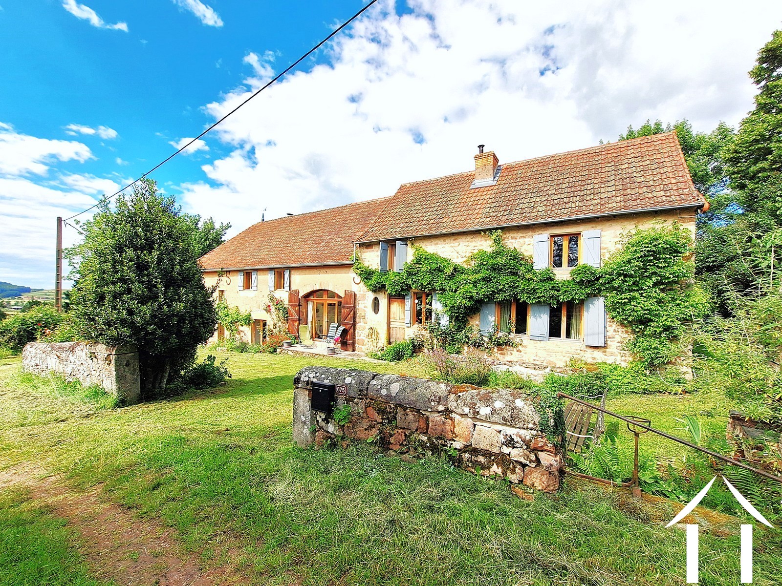Maison à vendre montmelard, bourgogne, JDP5589S Image - 2