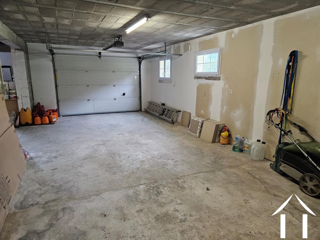 Garage sous-sol 1