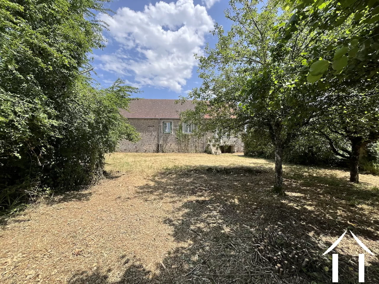 Maison à vendre st gervais sur couches, bourgogne, BH5603M Image - 2