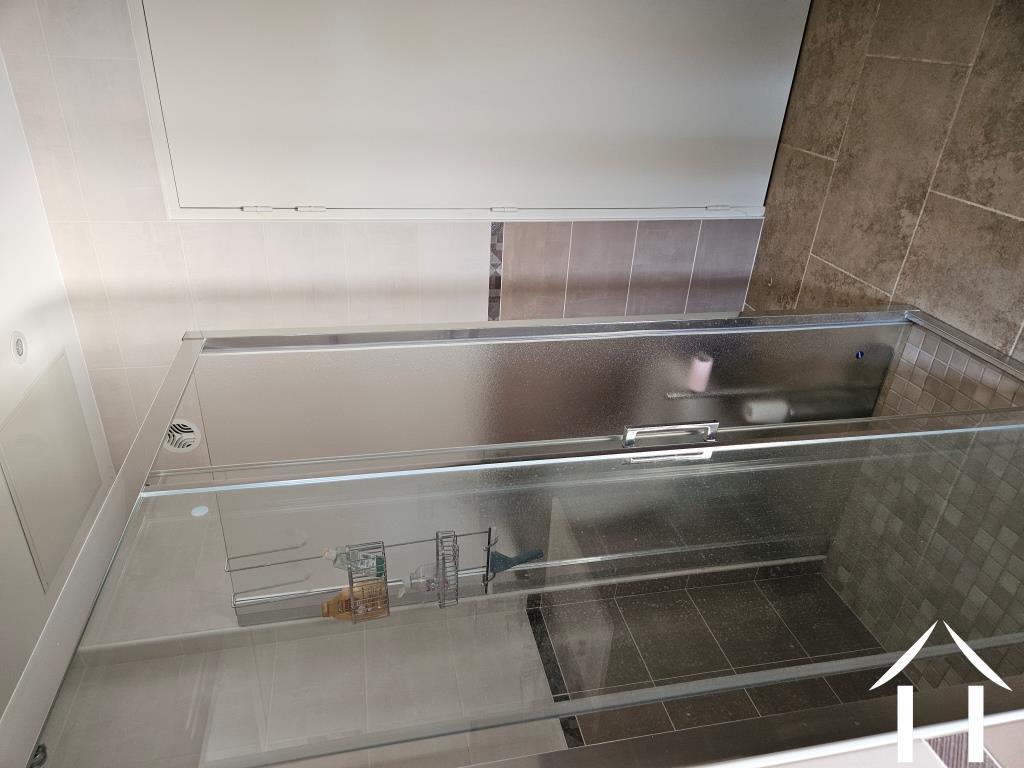 Salle de douche - rez-de-chaussée