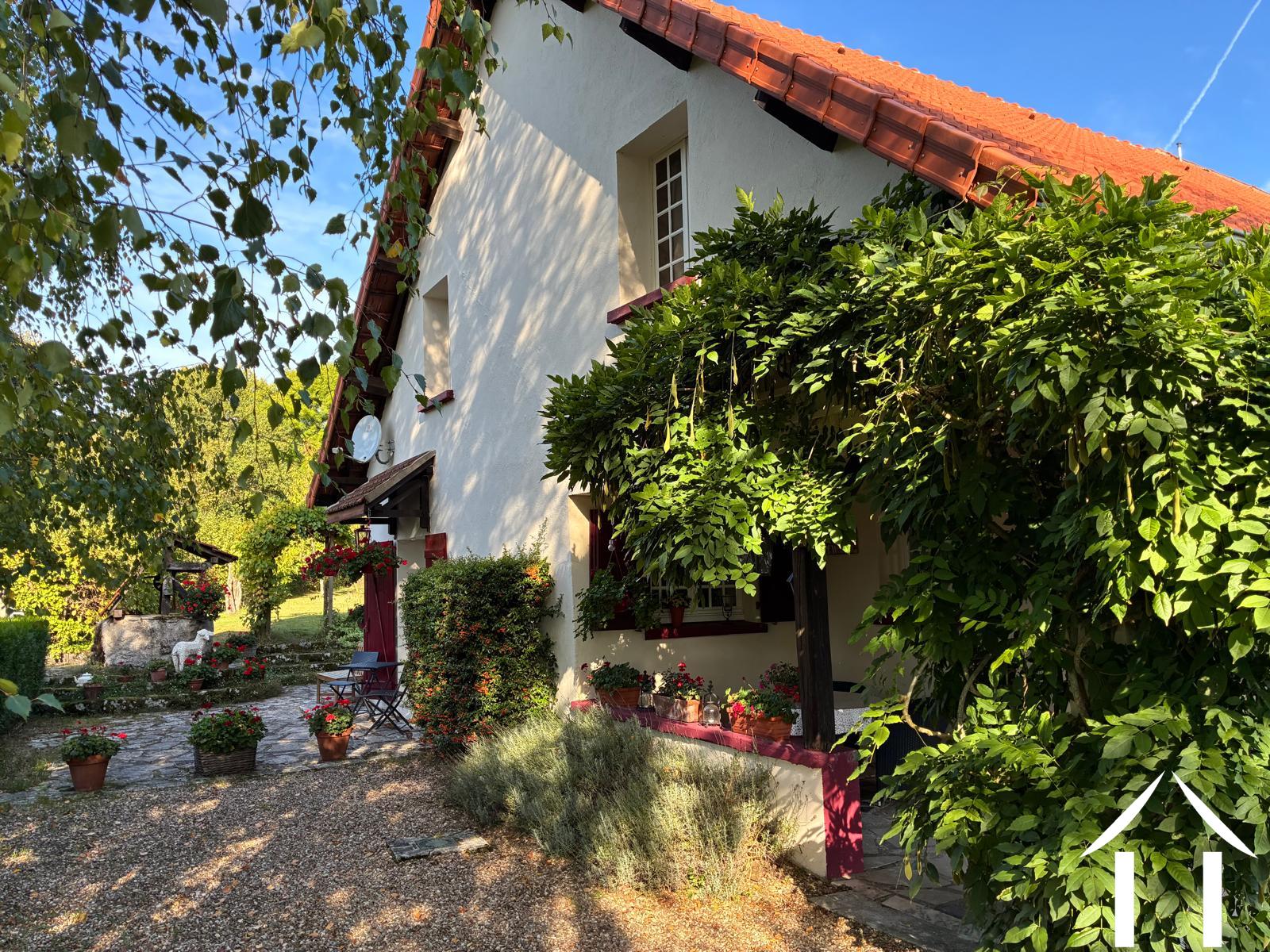 Maison à vendre la grande verriere, bourgogne, cvh5627 Image - 24