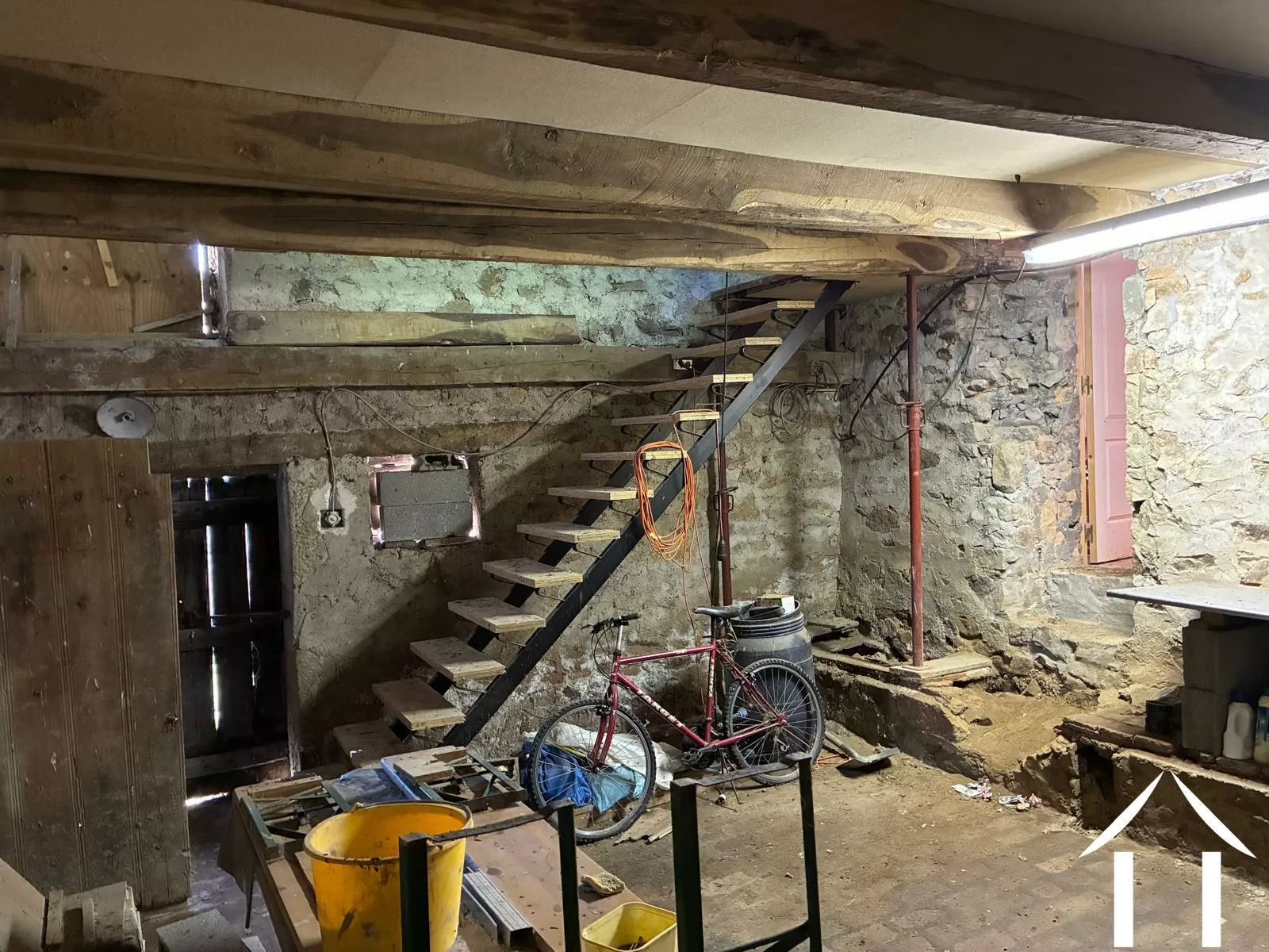 Maison à vendre anost, bourgogne, cvh5633 Image - 20