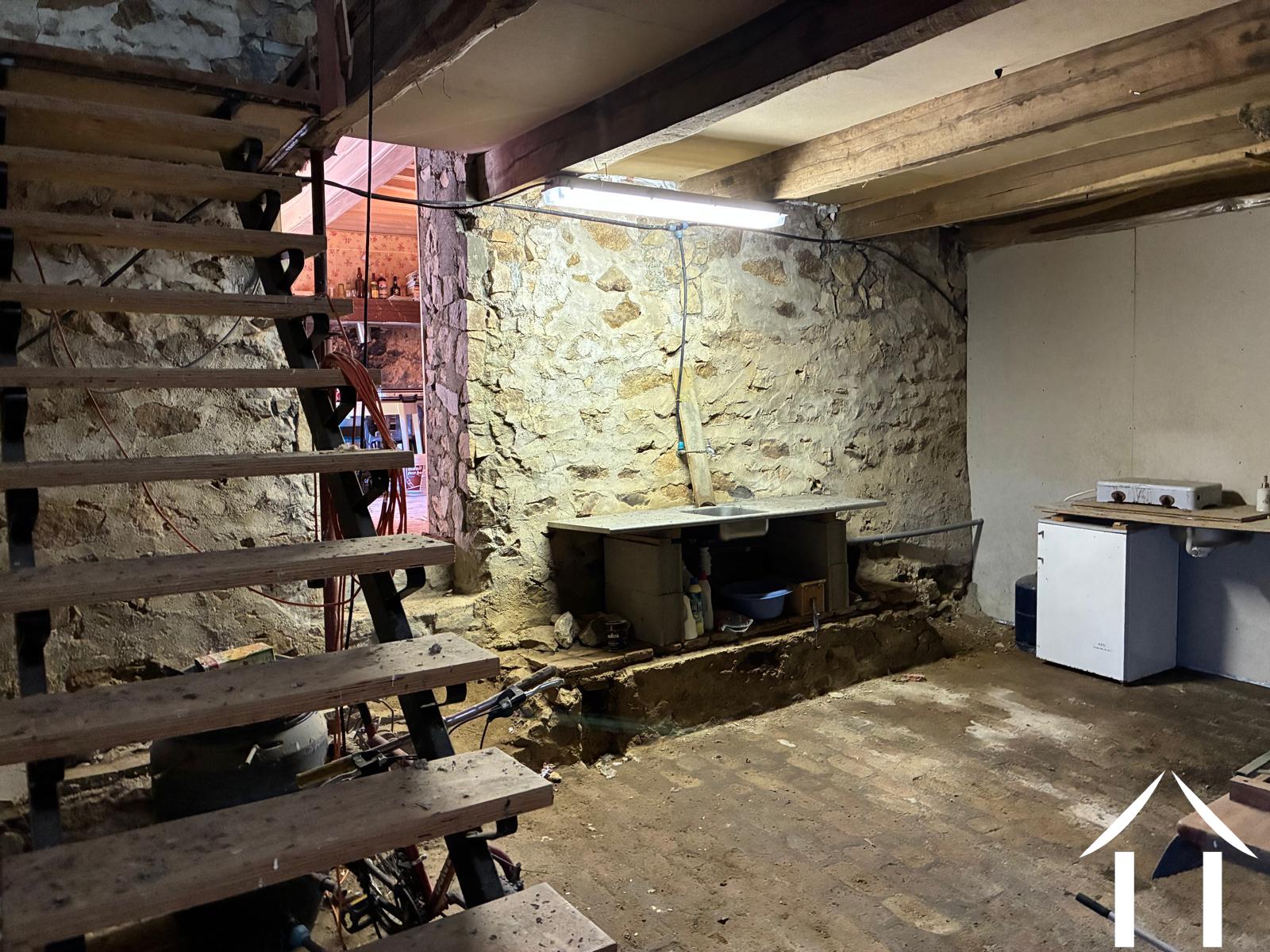 Maison à vendre anost, bourgogne, cvh5633 Image - 16