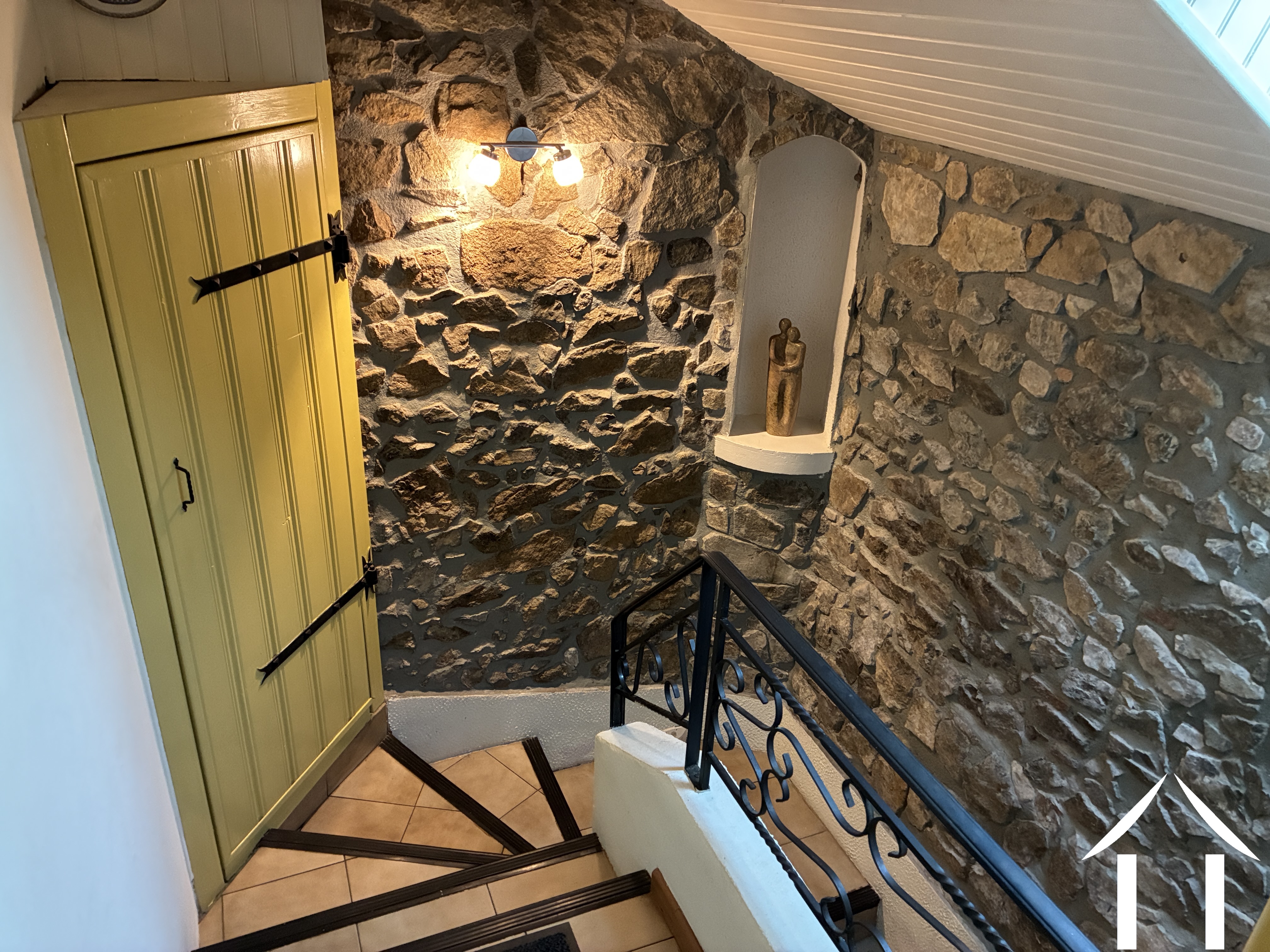 Maison à vendre cussy en morvan, bourgogne, cvh5641 Image - 11