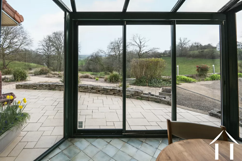 Vue depuis la table à manger de la véranda