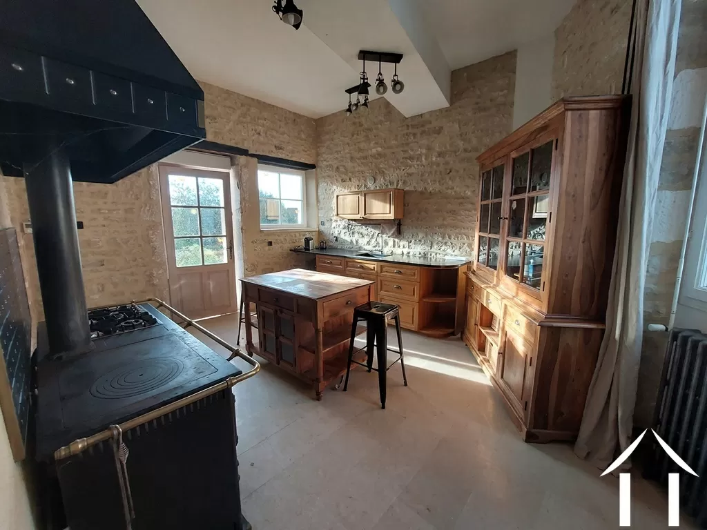 Maison à vendre moulins en tonnerrois, bourgogne, BH5660H Image - 5