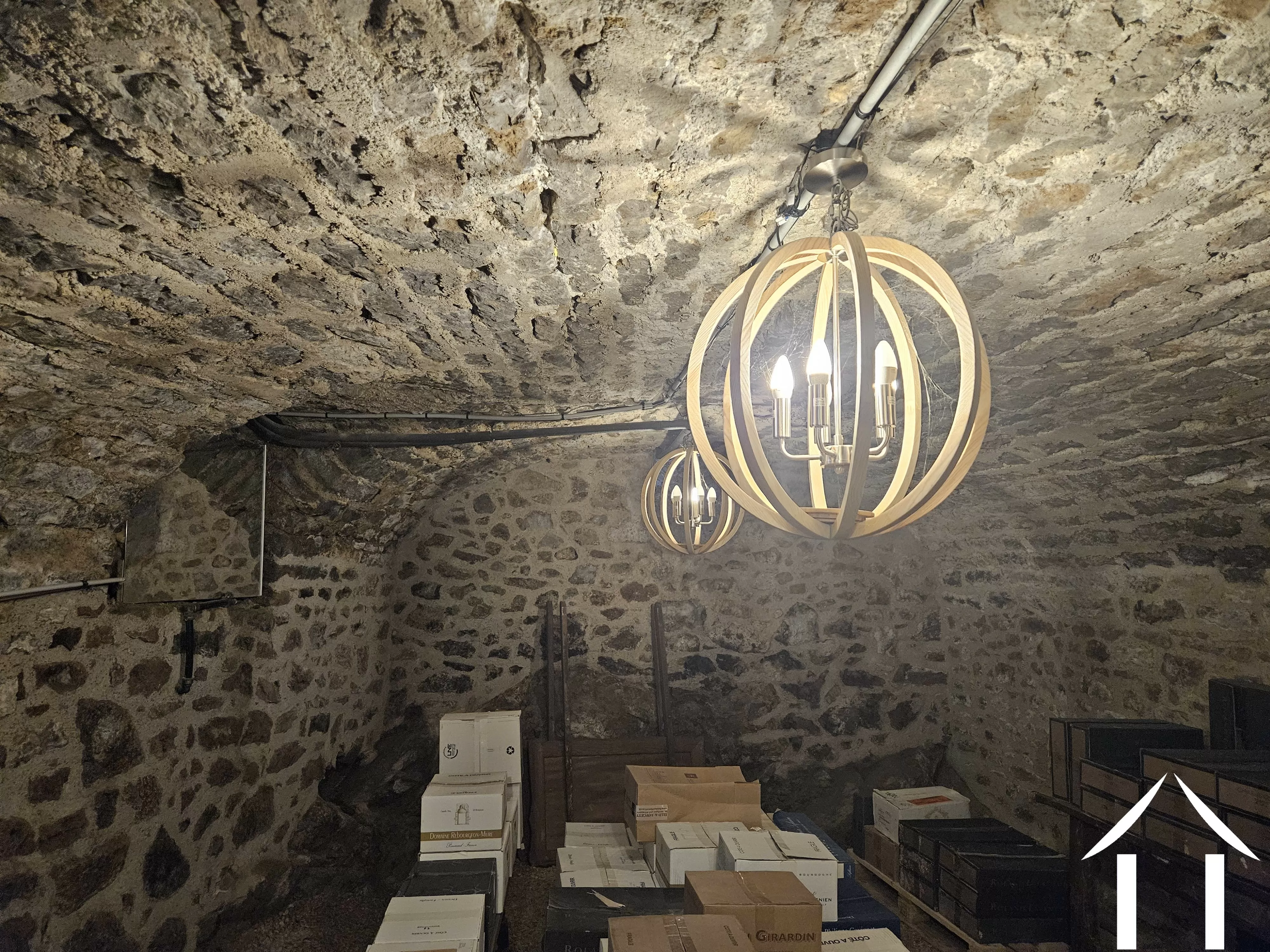 Cave à vin voûtée