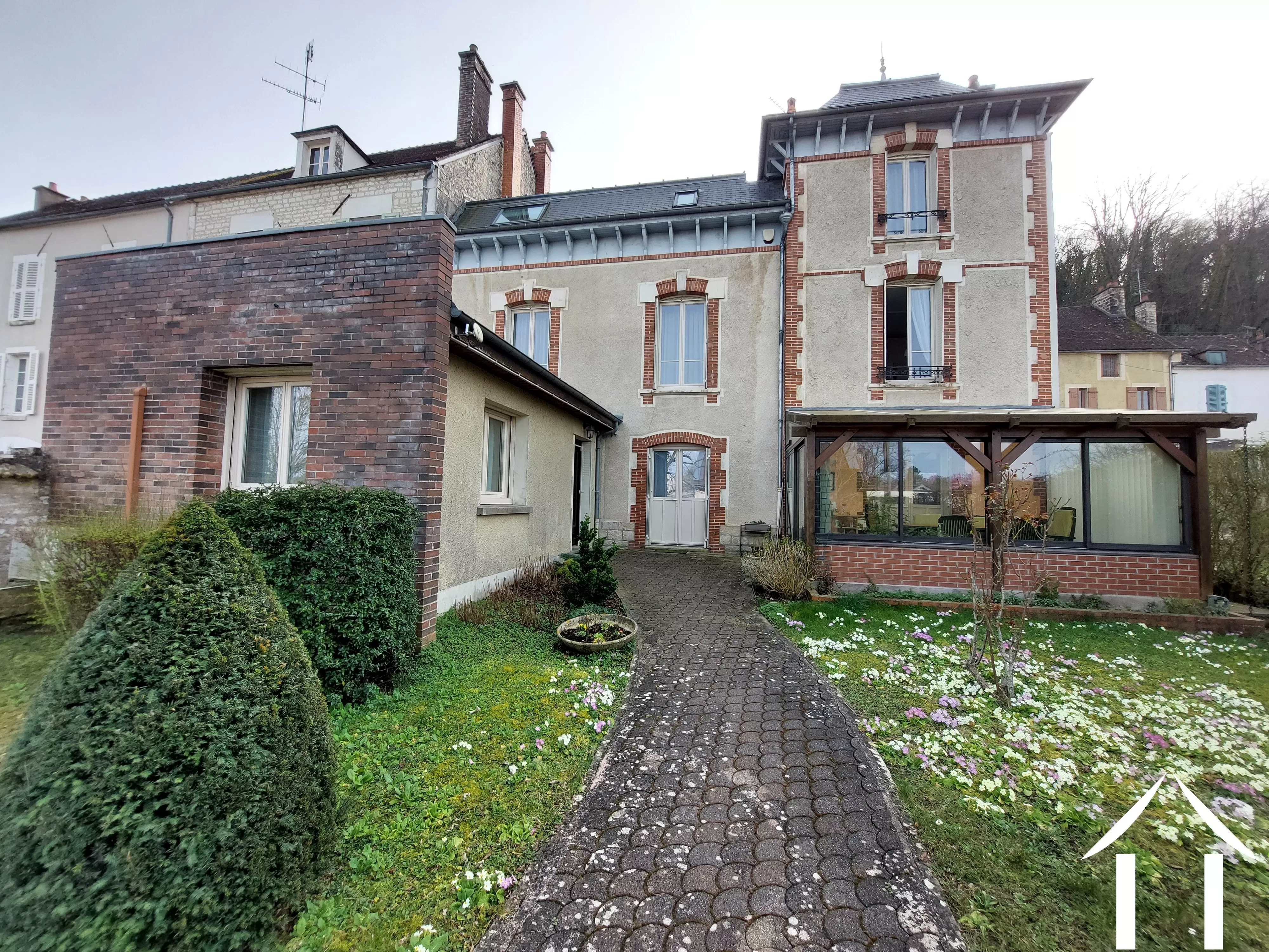 Maison à vendre tonnerre, bourgogne, bh5672H Image - 1
