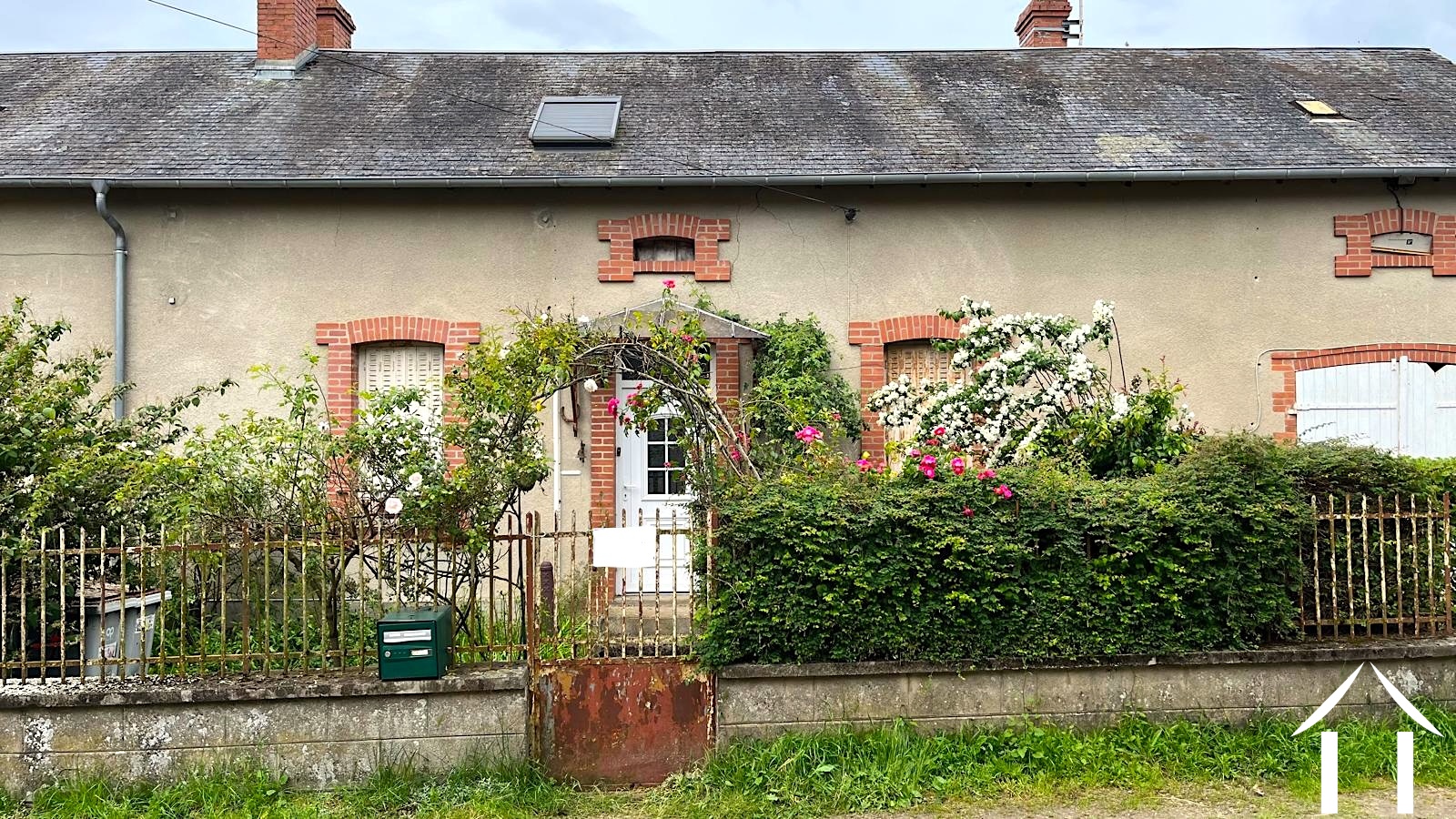 Maison à vendre mont et marre, bourgogne, cvh 5658 Image - 2