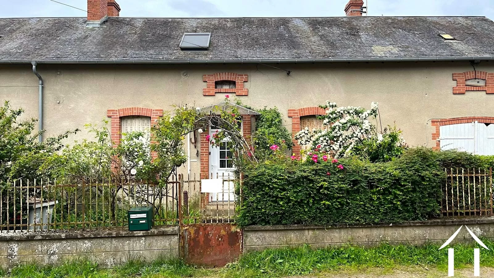 Maison à vendre mont et marre, bourgogne, cvh 5658 Image - 2