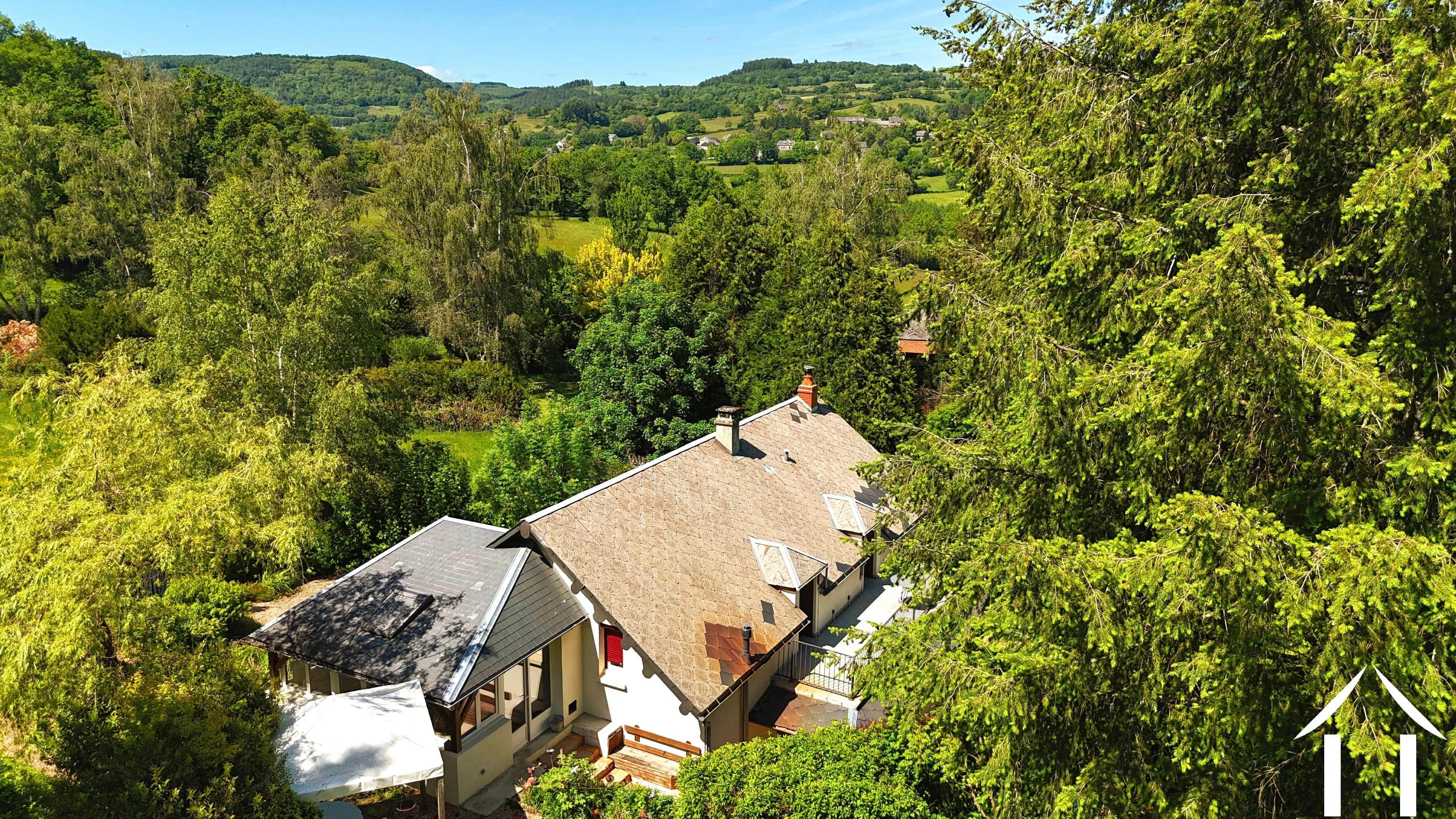 Maison à vendre cussy en morvan, bourgogne, cvh5641 Image - 2