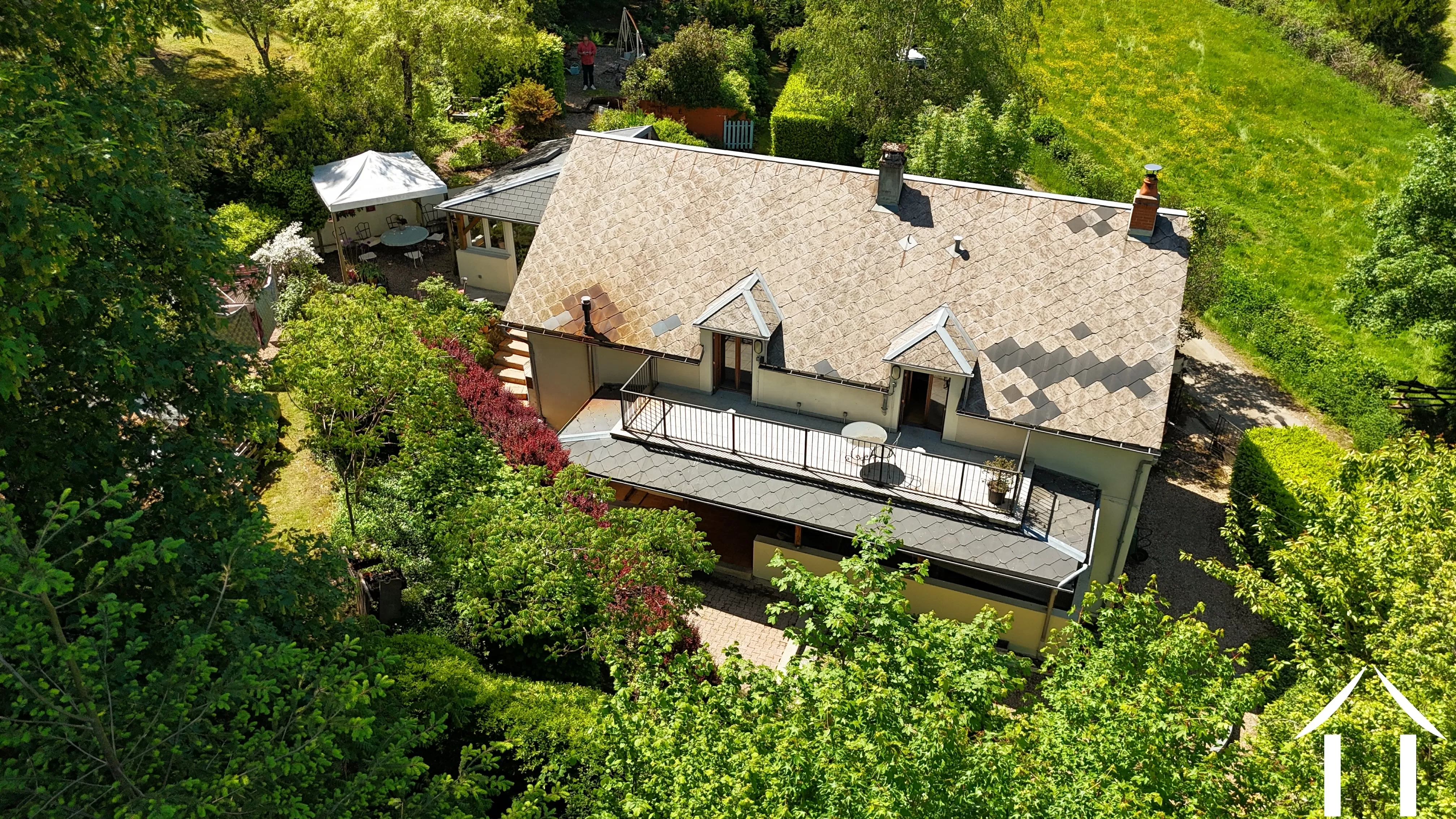 Maison à vendre cussy en morvan, bourgogne, cvh5641 Image - 1