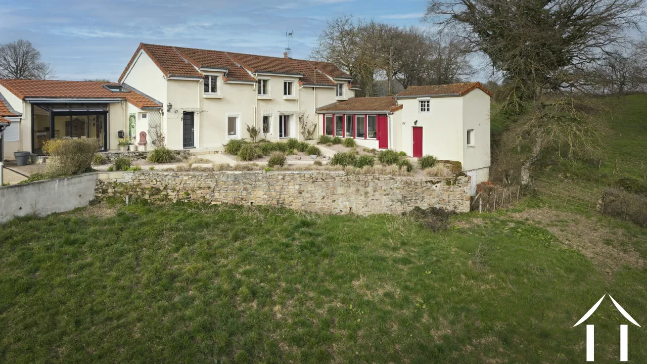 Maison avec jardin
