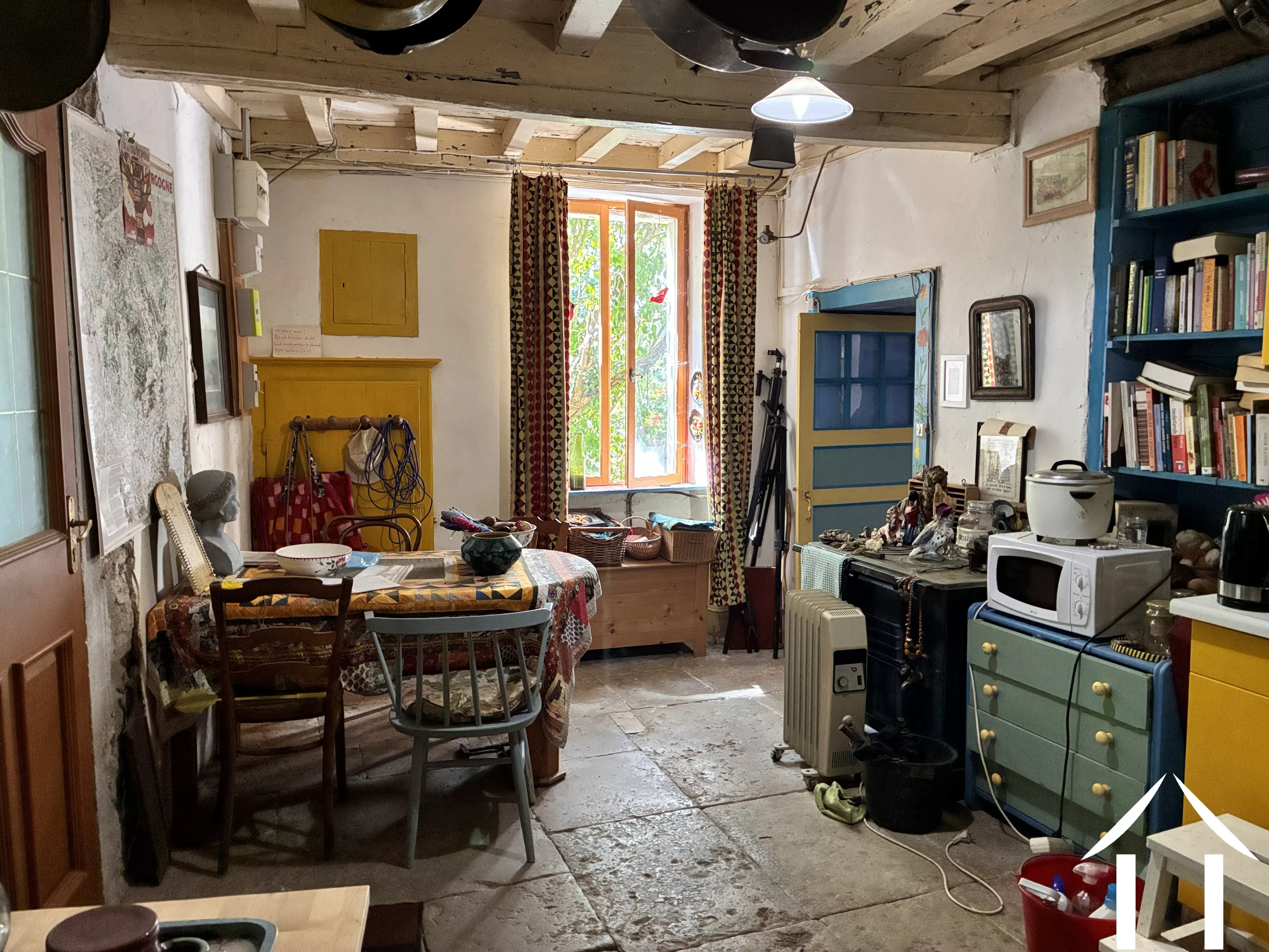 Maison à vendre la motte ternant, bourgogne, cvh5688 Image - 3