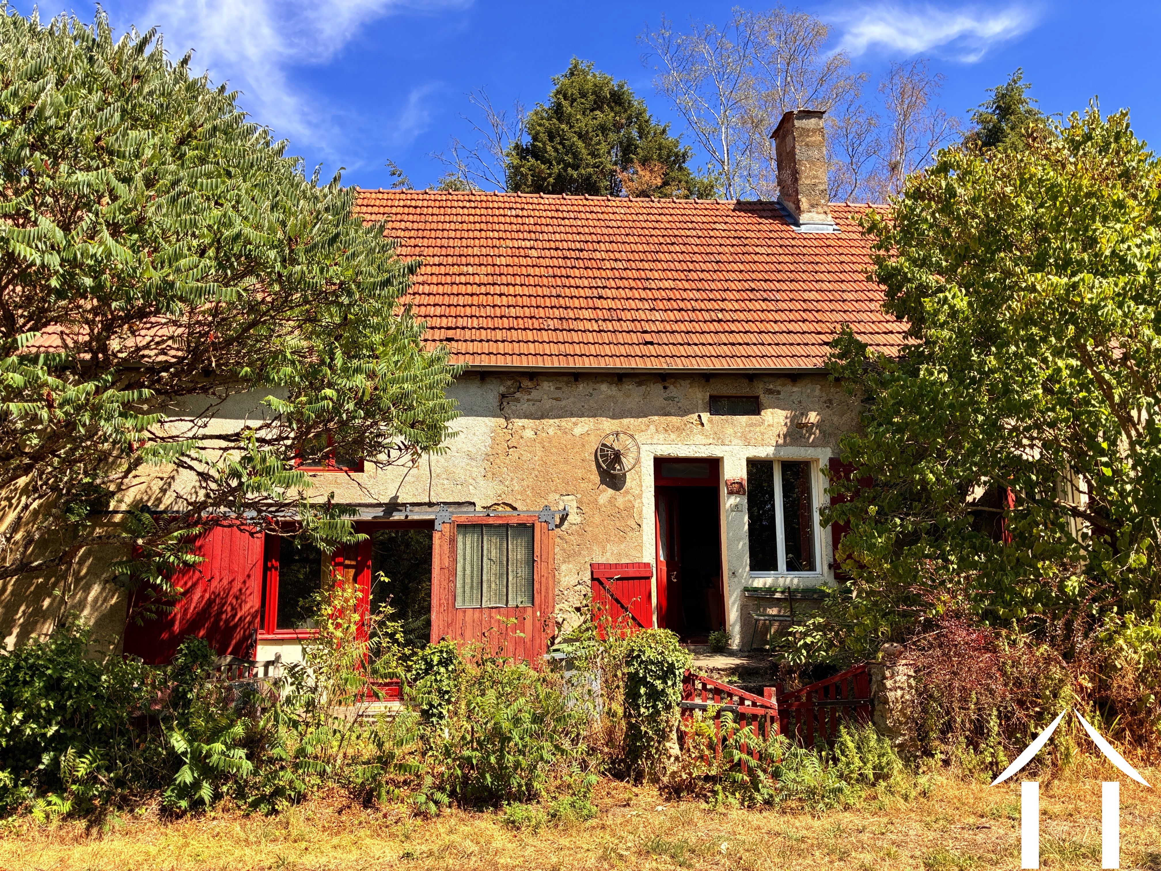 Maison à vendre la motte ternant, bourgogne, cvh5688 Image - 1