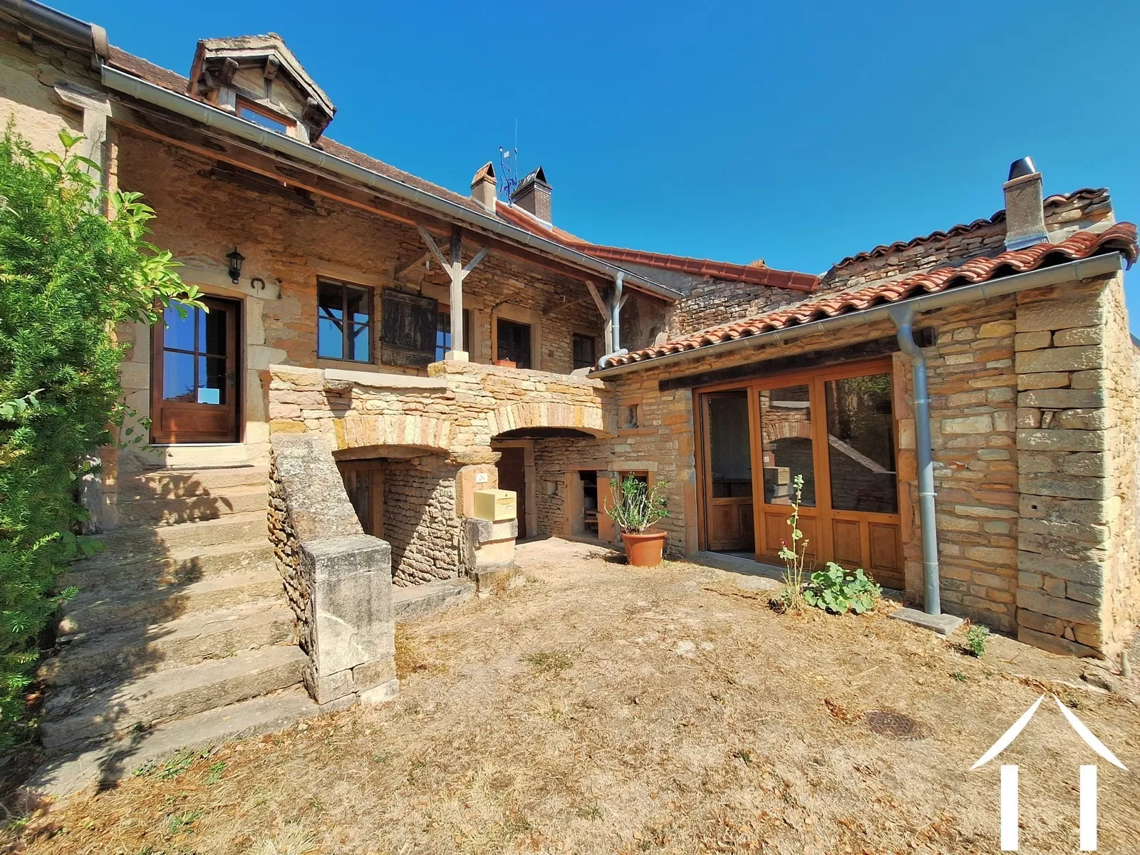 Maison à vendre chapaize, bourgogne, JDP5693S Image - 1