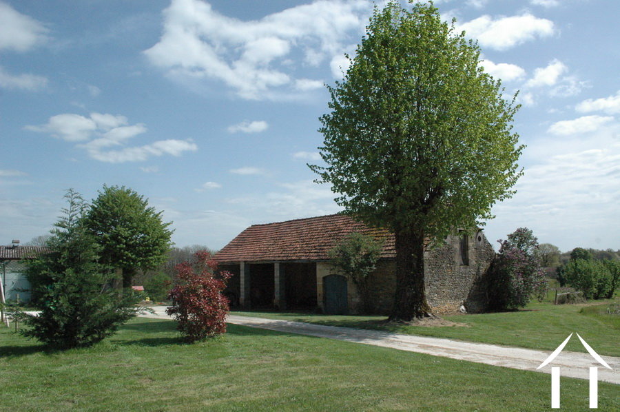 Propriété 1 hectare ++ à vendre montignac, aquitaine, GVS3746C Image - 14