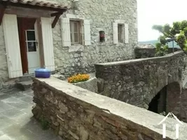 Terrasse de l'entrée