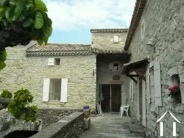 largeur Terrasse + entrée cuisine