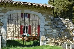Maison en pierre à vendre apt, provence-alpes-côte d'azur, 11-2164 Image - 2