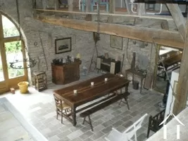 Grande pièce dans l'ancienne grange